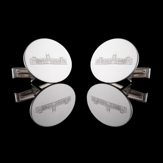 Queens University engraved silver hallmarked cufflinks. Engraved with the famous Lanyon Building across the middle.