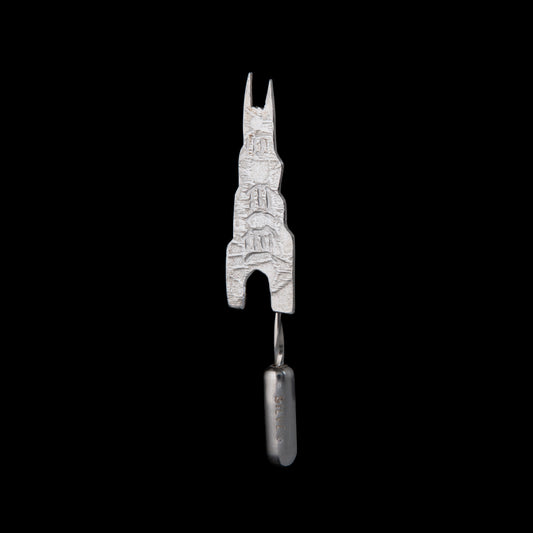Queen's University Lapel Pin made by NI Silver as a graduation gift idea for Queen's students and families to wear.  The central tallest part of the Lanyon building has been made from sterling silver with a long pin coming out of the back.
