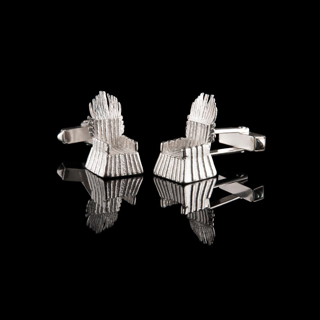 NI Throne Silver Cufflinks are a real statement. Made from solid 925 sterling silver they could have been Finn McCool's throne when he was living at the Giant's Causeway.